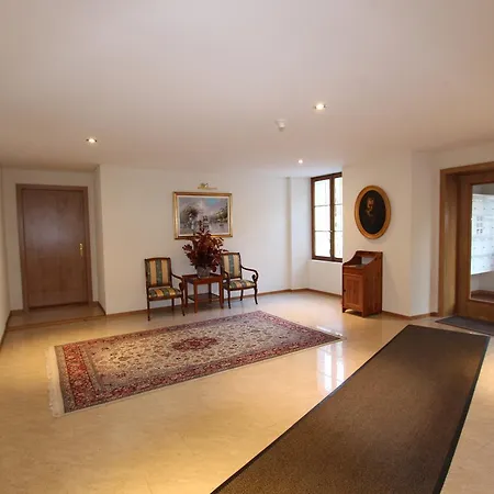 Rosat 18 Gstaad Valley Apartman